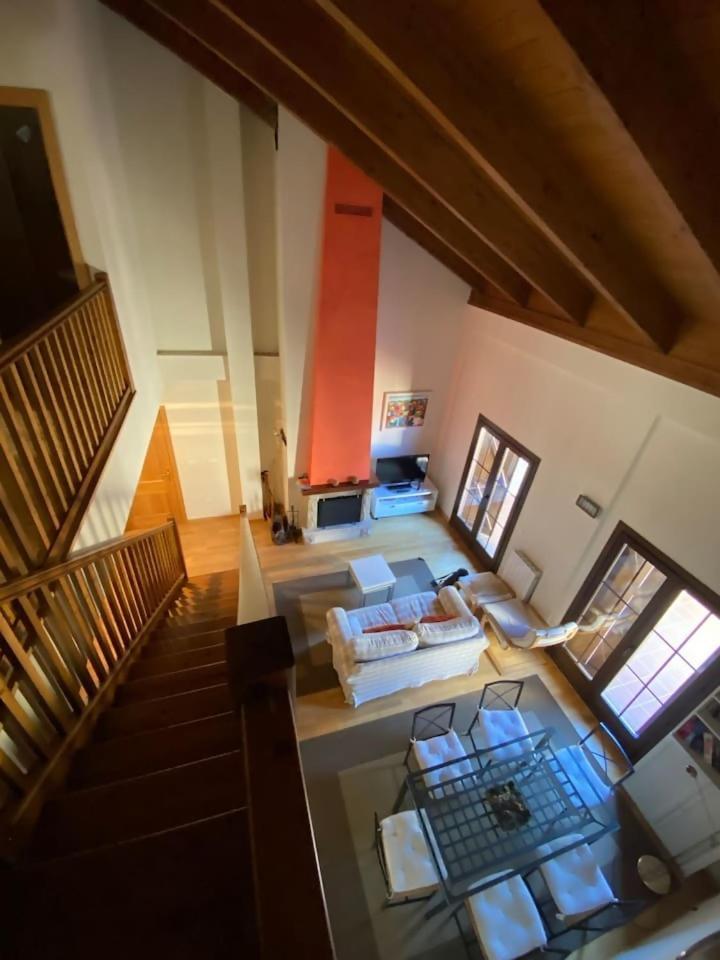 Coqueto Apartamento Duplex Fiscal Luaran gambar